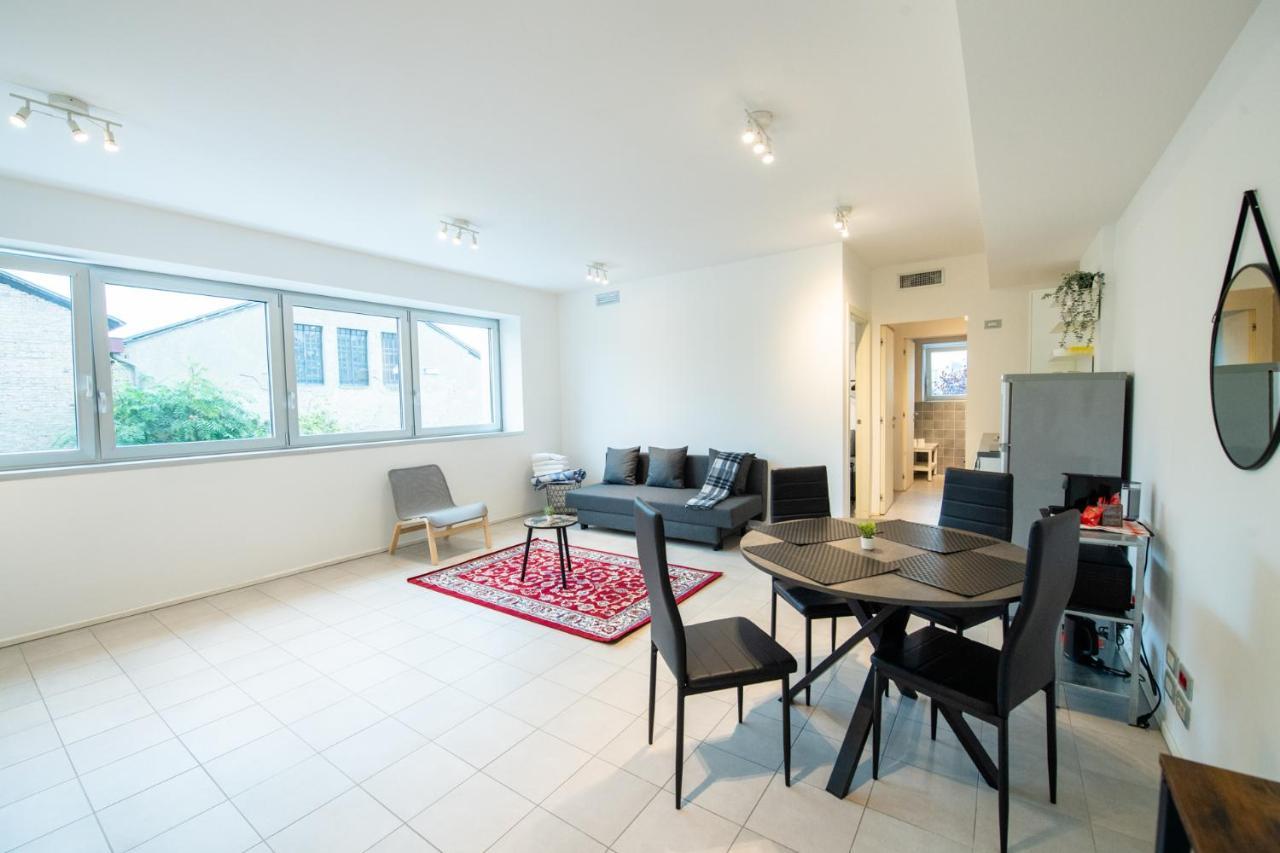 350 M Dalla Stazione L Parcheggio Free L Nova Loft Apartment Parma Bagian luar foto