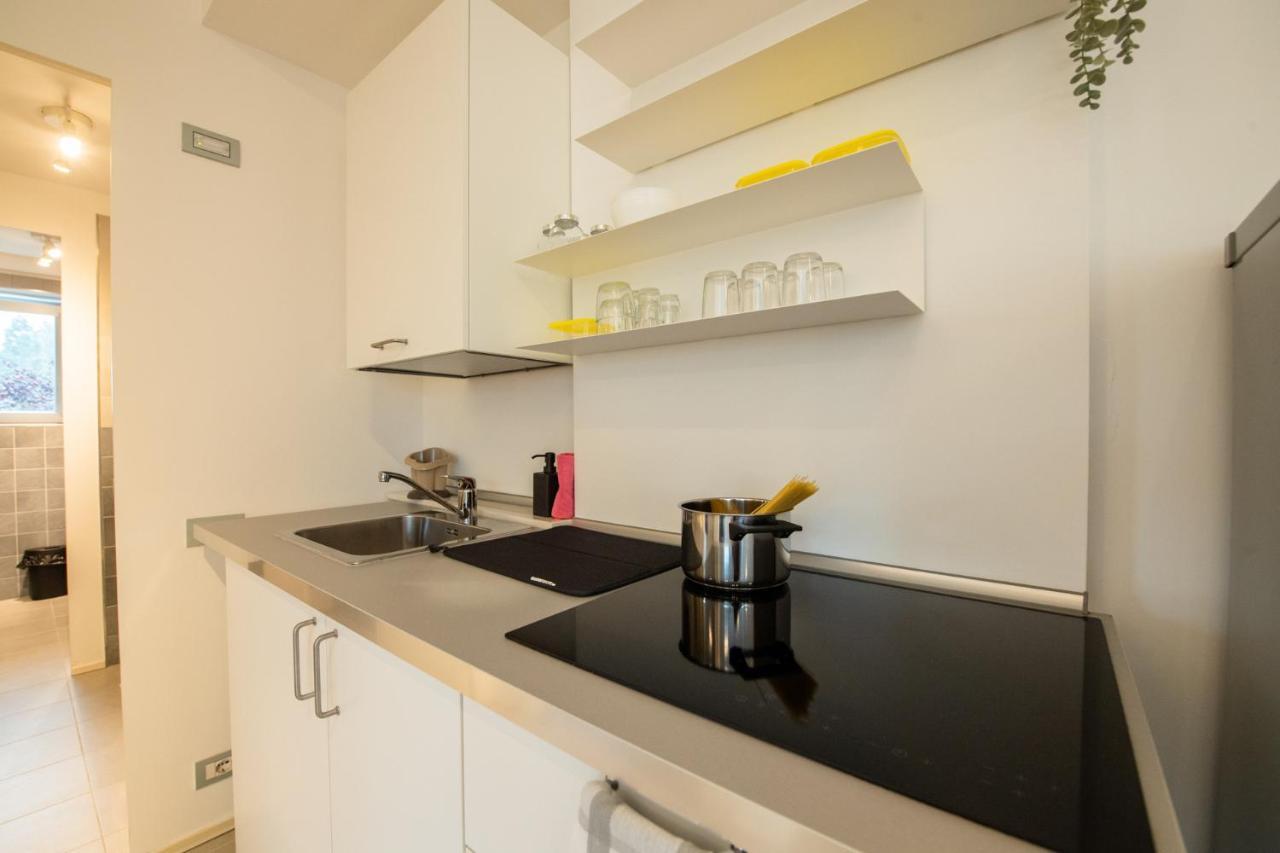 350 M Dalla Stazione L Parcheggio Free L Nova Loft Apartment Parma Bagian luar foto